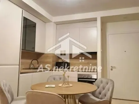 Rent, three bedroom apartment, 73m², Savski Venac, Beograd - image 9