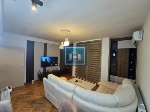 Sale, three bedroom apartment, 78m², Centar, Vranje - image 2