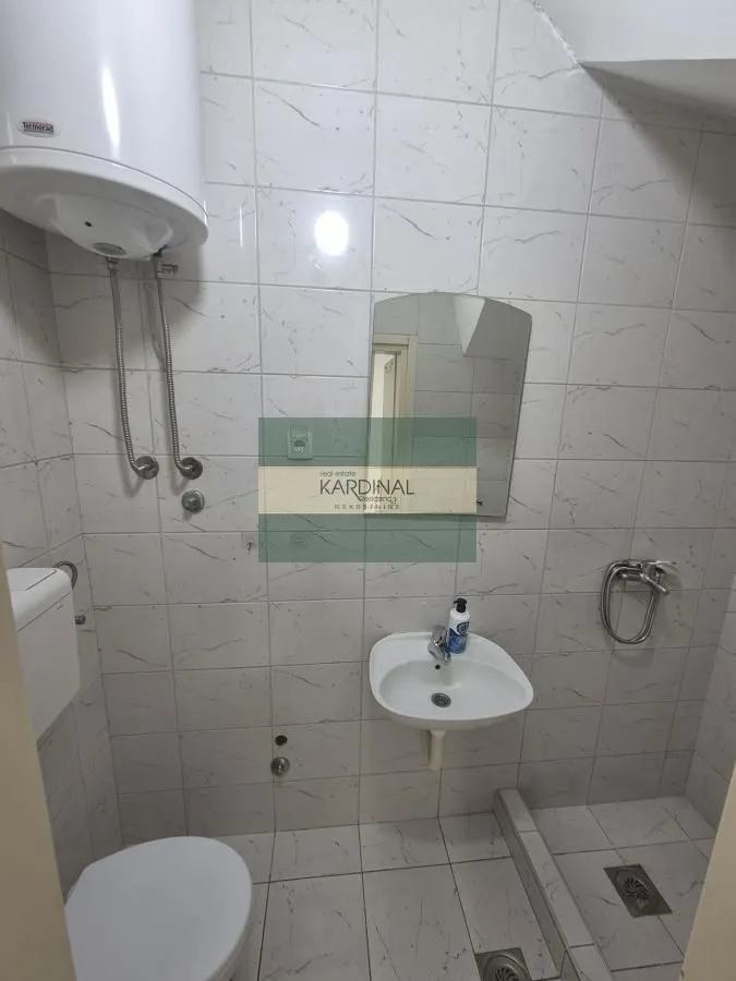 Prodaja, garsonjera, 24m², Pijaca, Jagodina