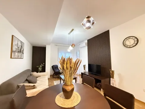 Rent, one bedroom apartment, 45m², Ljubović, Podgorica - image 8