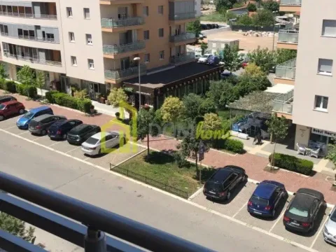 Rent, studio apartment, 33m², City Kvart, Podgorica - image 5