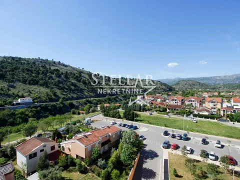 Izdavanje, jednosoban stan, 43m², City Kej, Podgorica - image 11