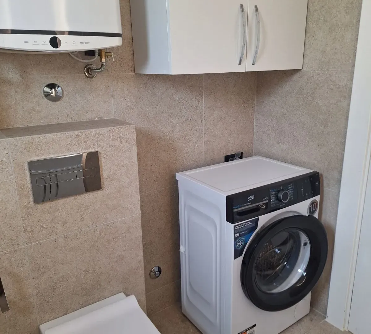 Izdavanje, jednosoban stan, 41m², Tripovići, Tivat