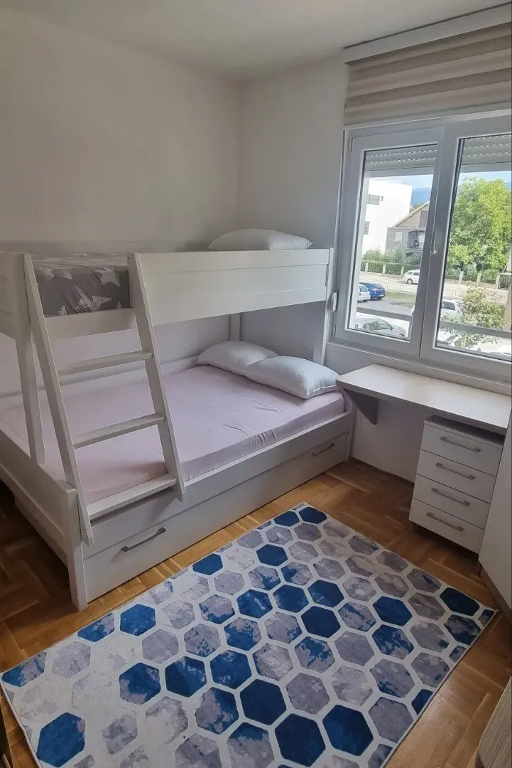 Rent, two bedroom apartment, 74m², Blok 9, Podgorica
