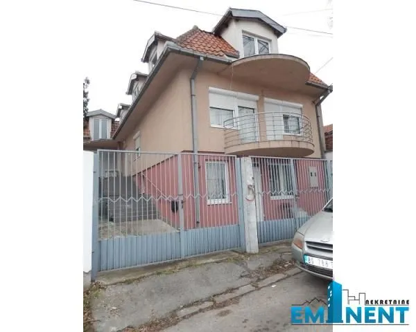 Sale, house, 300m², Dušanovac, Voždovac Sve Podlokacije