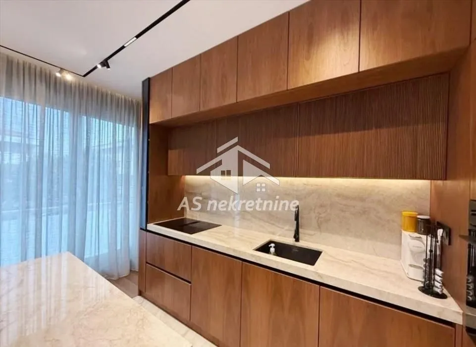 Prodaja, stan, 113m², Savski Venac, Beograd