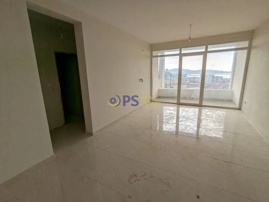 Sale, house, 277m², Bar, Crna Gora