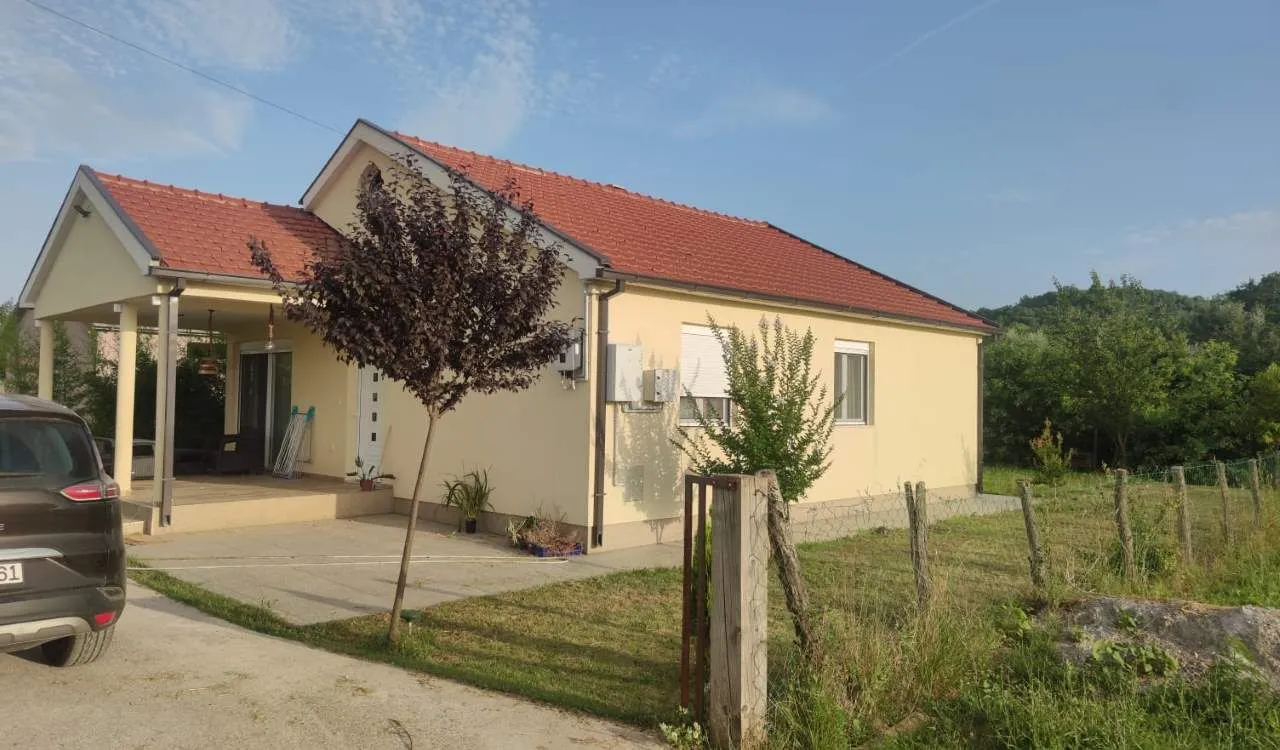 Rent, house, 120m², Novo Selo, Danilovgrad