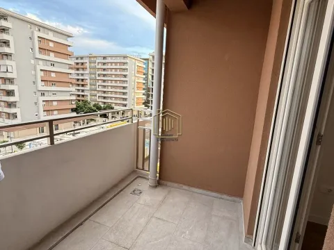 Izdavanje, jednosoban stan, 49m², Central Point, Podgorica - image 7
