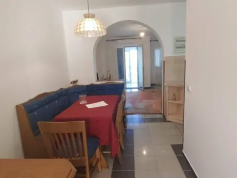 Sale, two bedroom apartment, 71m², Bečići, Budva - image 9