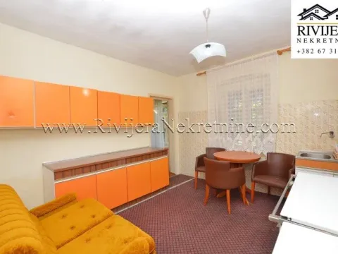 Prodaja, kuća, 57m², Zelenika, Herceg Novi - image 1