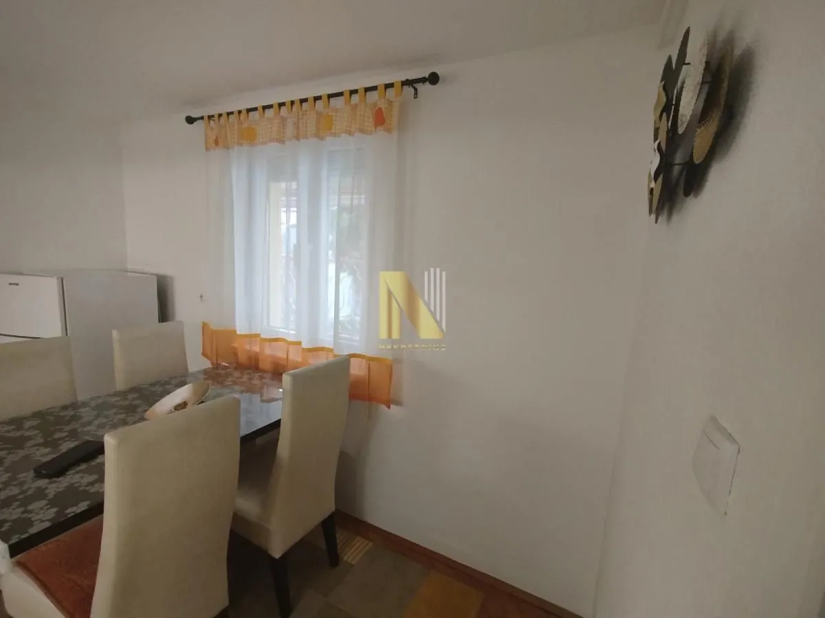 Prodaja, kuća, 128m², Salajka, Novi Sad Sve Podlokacije