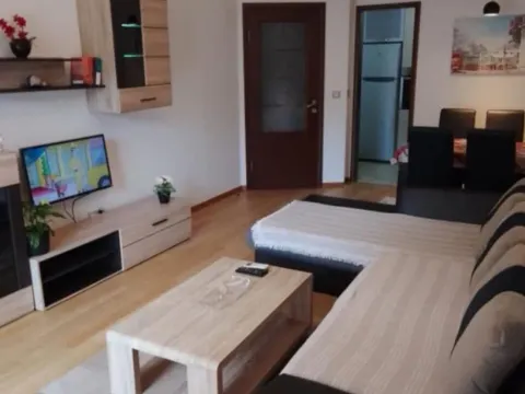 Izdavanje, jednosoban stan, 49m2, Krivi Most, Podgorica Izdavanje, jednosoban stan, 49m2, Krivi Most, Podgorica