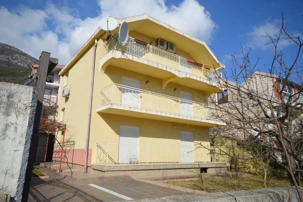 Sale, house, 322m², Baošići, Herceg Novi