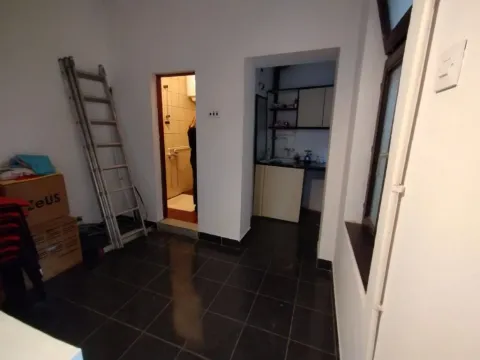 Rent, office space, 70m², Centar, Niš - image 11