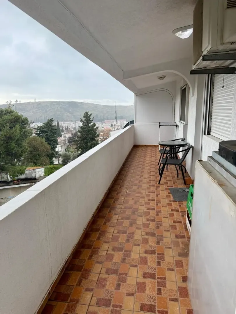 Rent, three bedroom apartment, 140m², Sutomore, Bar
