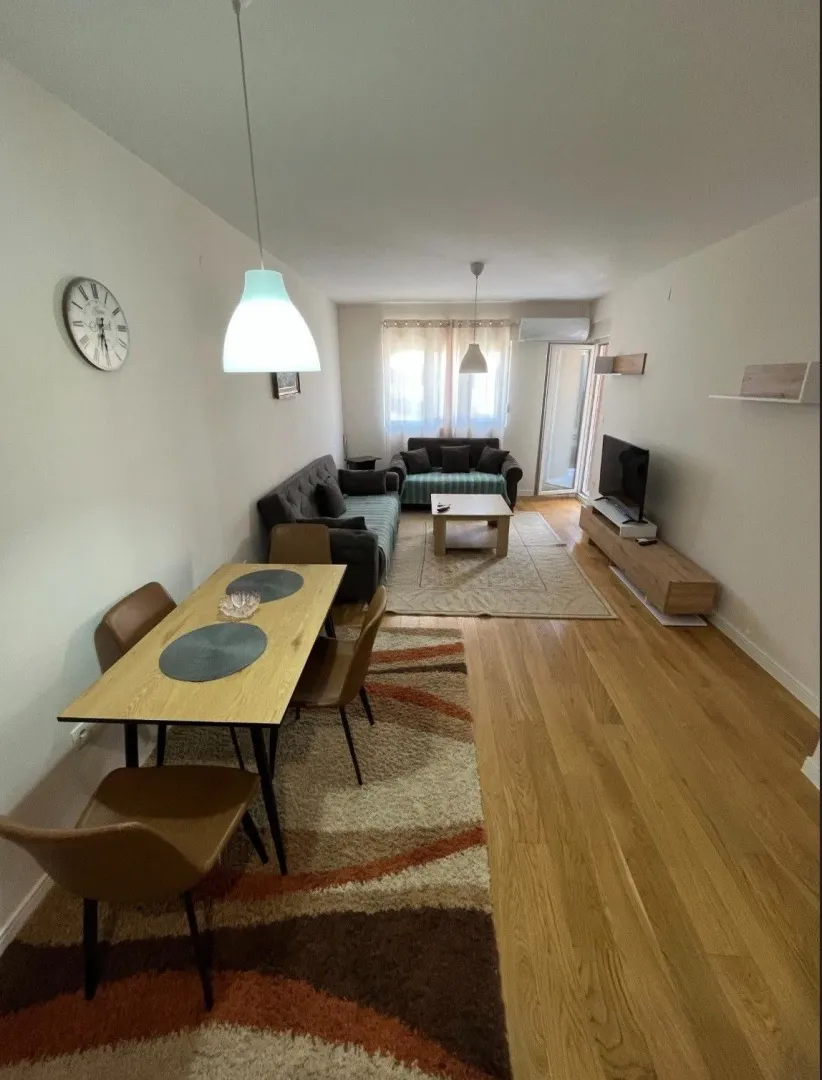 Rent, one bedroom apartment, 49m², Central Point, Podgorica