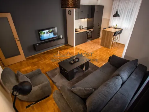 Prodaja, jednosoban stan, 46m², Tuški Put, Podgorica - image 2