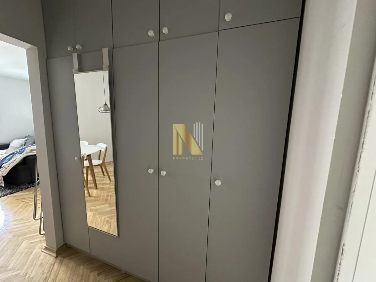 Izdavanje, jednosoban stan, 33m², Bulevar Evrope, Novi Sad Sve Podlokacije