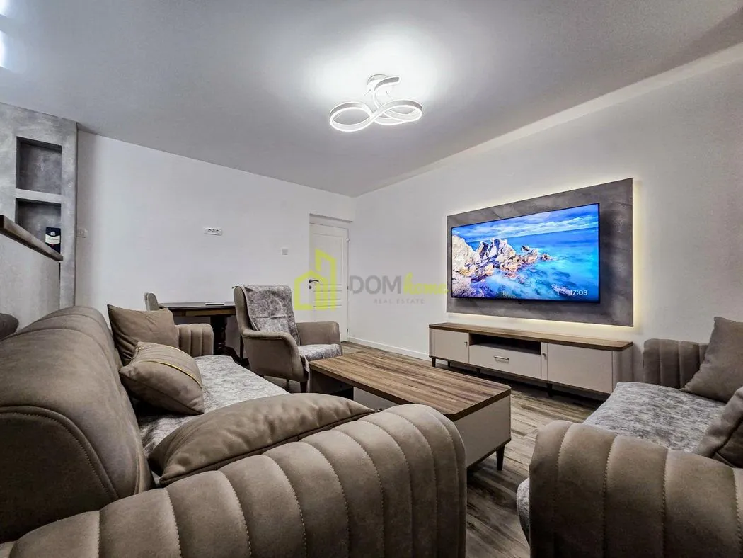 Prodaja, trosoban stan, 74m², Pobrežje, Podgorica
