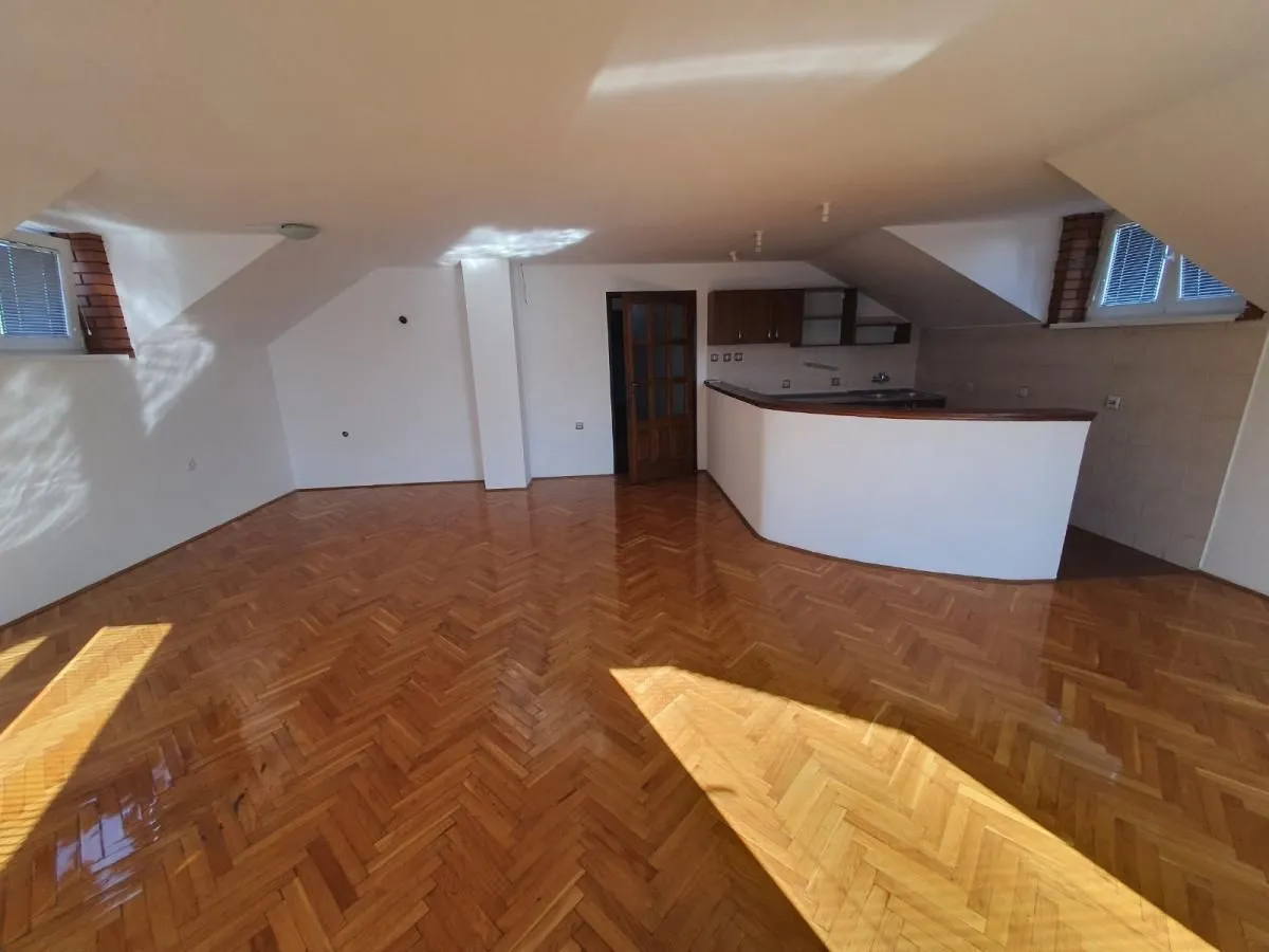 Sale, house, 362m², Telep, Novi Sad Sve Podlokacije
