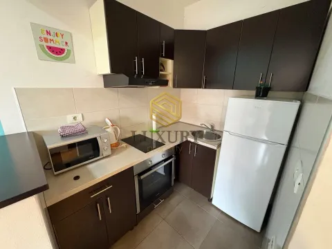 Izdavanje, garsonjera, 33m², City Kvart, Podgorica - image 4
