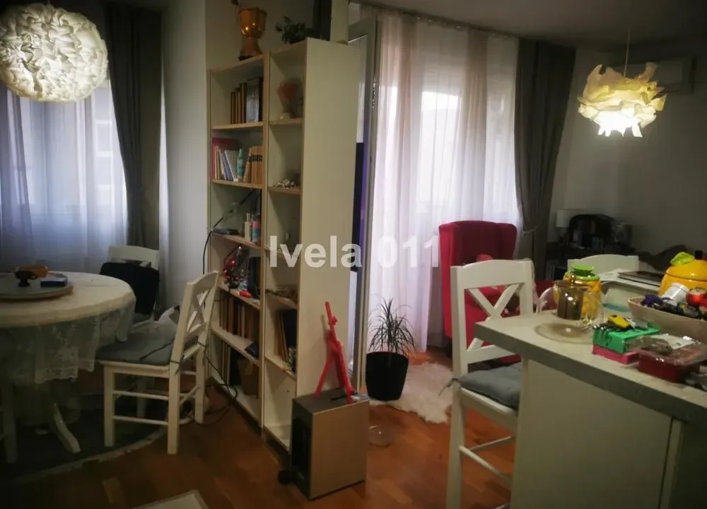Prodaja, trosoban stan, 59m², Zvezdara Sve Podlokacije, Beograd