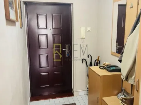 Sale, two bedroom apartment, 74m², Lepa Kata, Podgorica - image 7