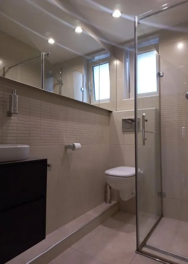Rent, apartment, 180m², Stari Grad, Beograd