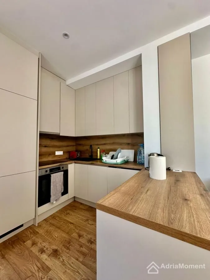 Prodaja, jednosoban stan, 60m², Mrčevac, Tivat