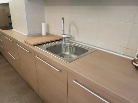 Rent, two bedroom apartment, 60m², Kalenić Pijaca, Vračar Sve Podlokacije - image 11