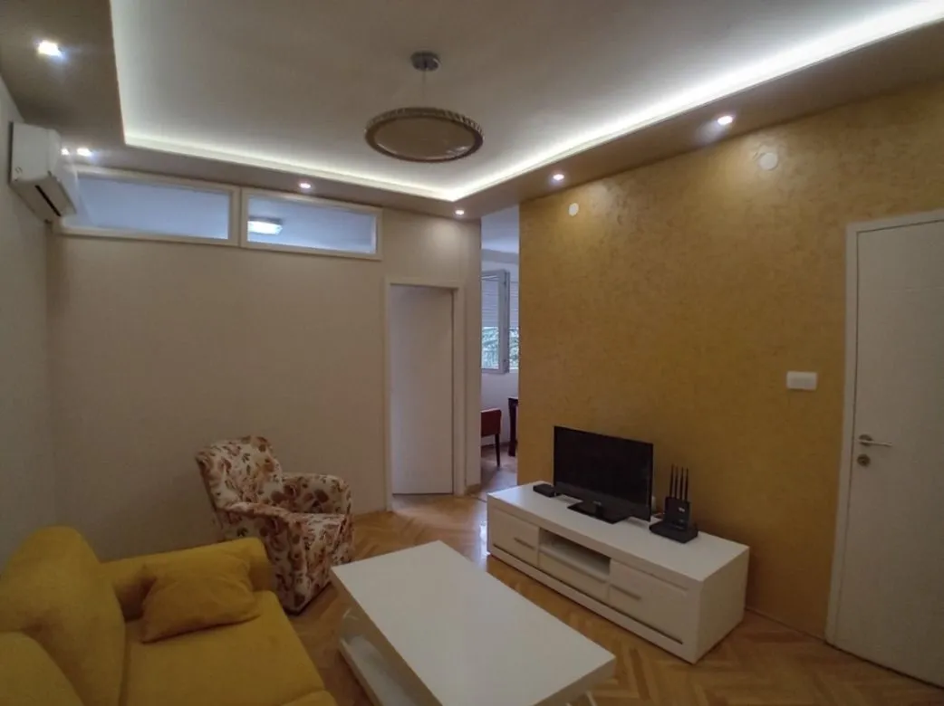Rent, one bedroom apartment, 35m², Autobuska stanica, Podgorica