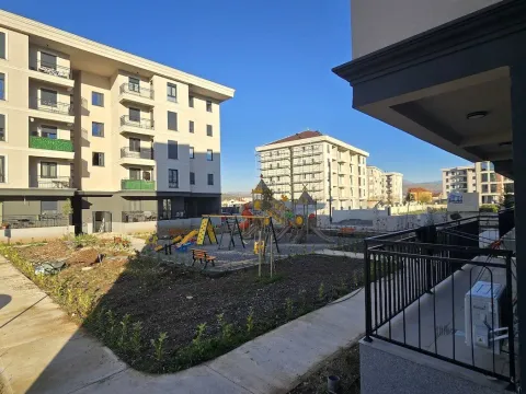 Rent, office space, 73m², Tološi, Podgorica - image 6