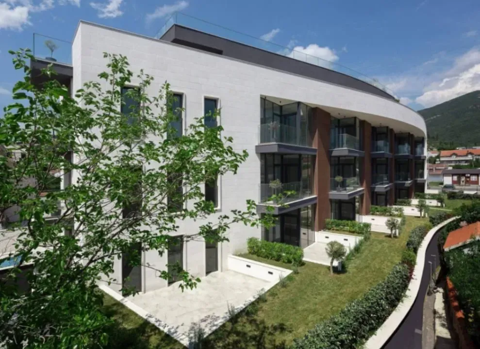 Sale, one bedroom apartment, 80m², Tivat, Crna Gora