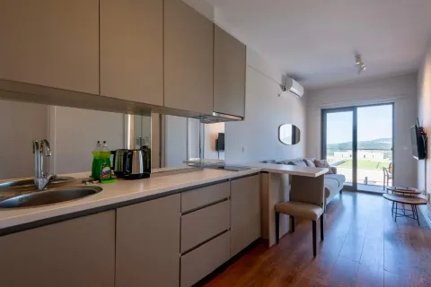 Prodaja, dvosoban stan, 42m², Kavač, Kotor - image 18