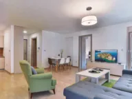 Daily-rent, two bedroom apartment, 74m², Budva, Crna Gora - image 8