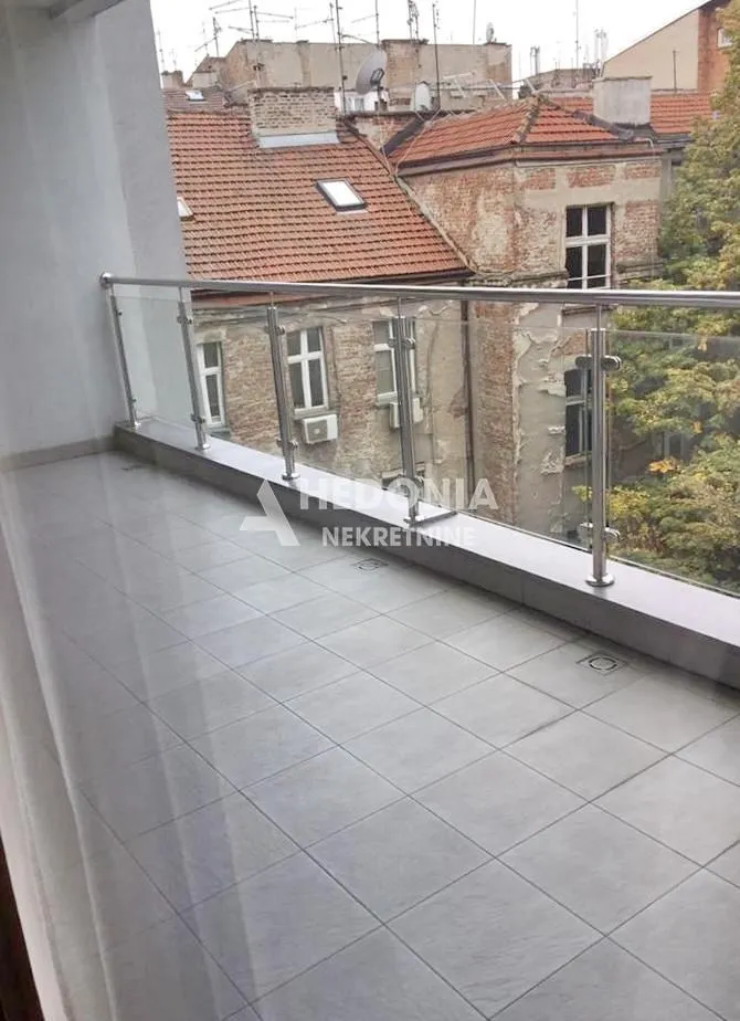 Izdavanje, trosoban stan, 100m², Stari Grad, Beograd