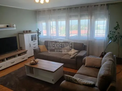 Prodaja, trosoban stan, 70m², Kertvaroš, Subotica - image 2