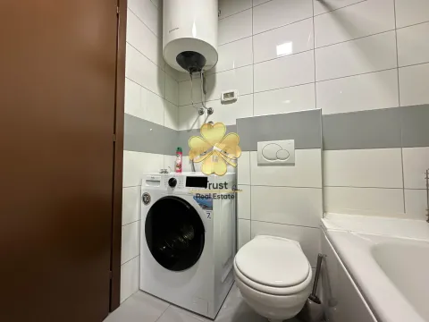 Izdavanje, jednosoban stan, 53m², City Kvart, Podgorica - image 11