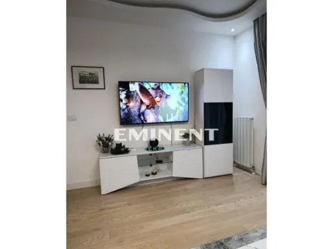Izdavanje, dvosoban stan, 59m², Savski Venac, Beograd - image 2