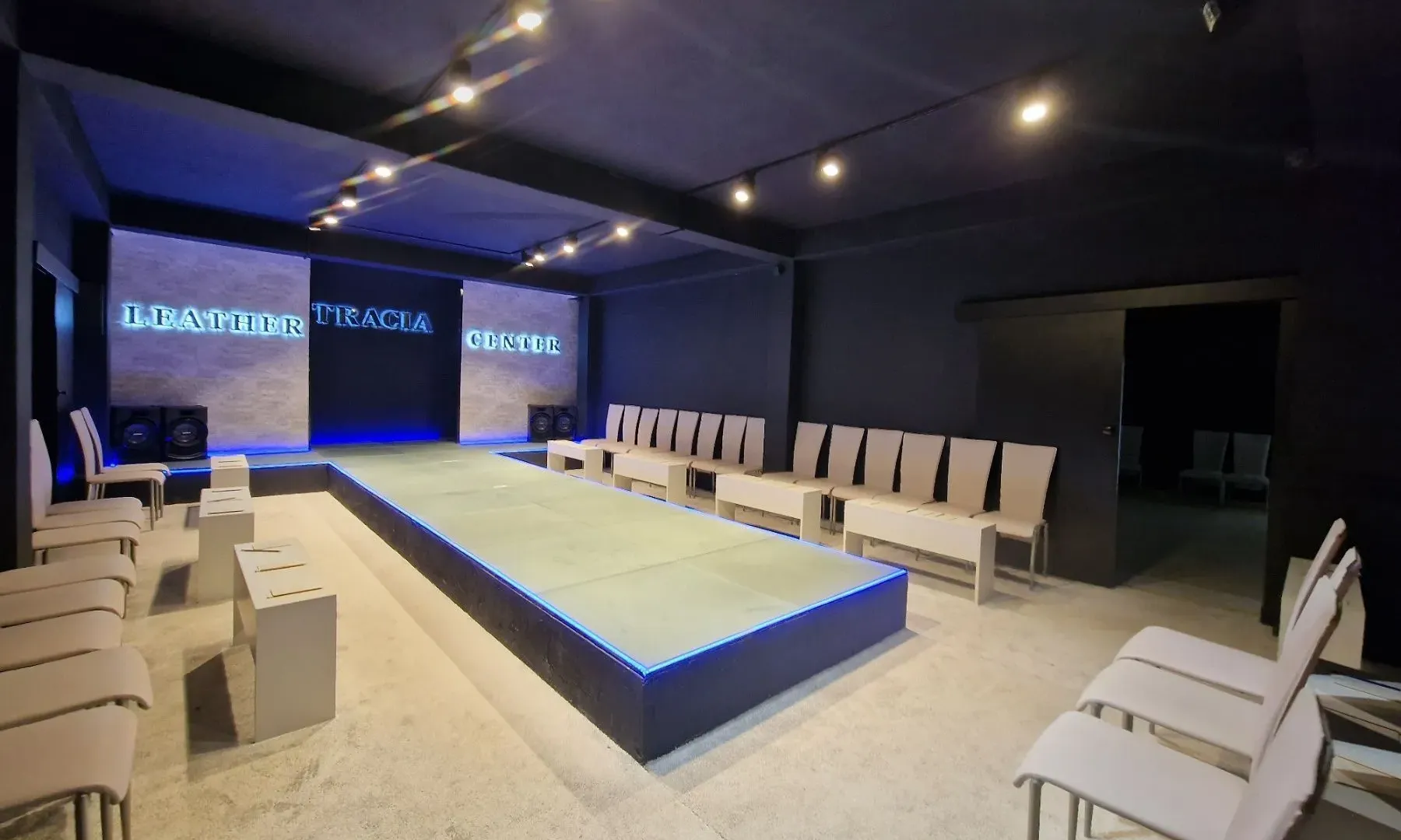 Sale, office space, 800m², Jaz, Budva