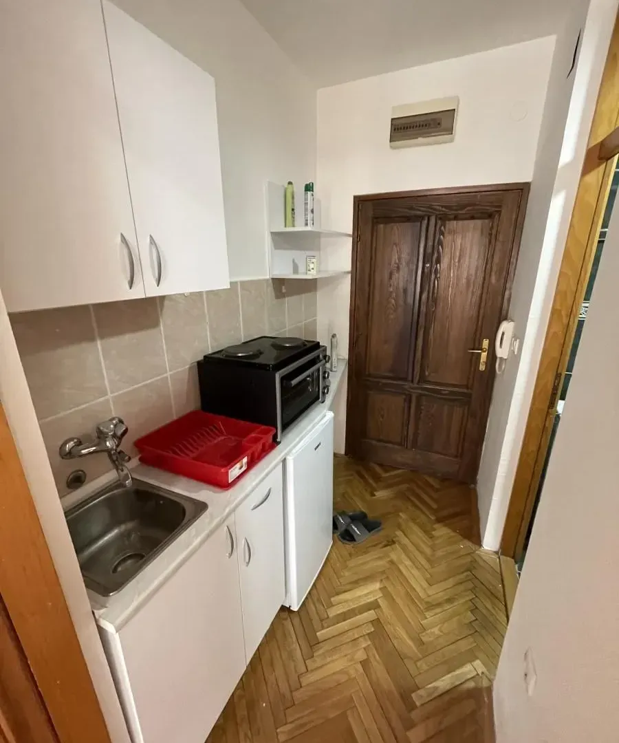 Rent, studio apartment, 20m², Nova Detelinara, Novi Sad Sve Podlokacije