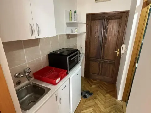 Rent, studio apartment, 20m², Nova Detelinara, Novi Sad Sve Podlokacije - image 4