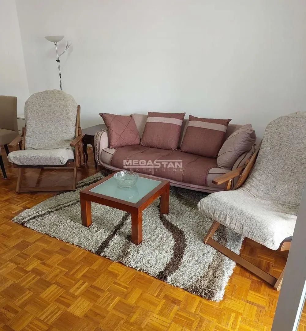 Izdavanje, jednosoban stan, 47m², Novi Beograd Blok 72, Novi Beograd Sve Podlokacije