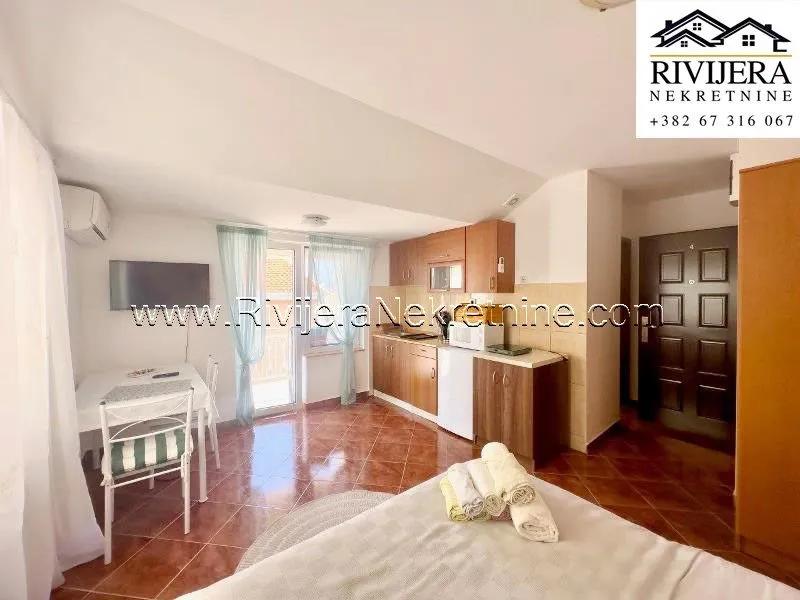 Sale, house, 370m², Kalimanj, Tivat