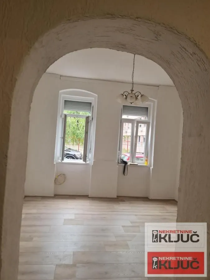 Prodaja, dvosoban stan, 37m², Podbara, Novi Sad Sve Podlokacije