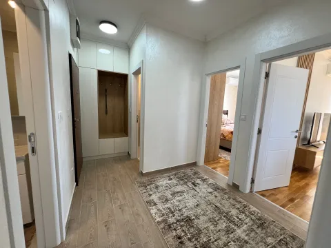 Rent, two bedroom apartment, 70m², City Kvart, Podgorica - image 8