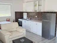 Izdavanje, jednosoban stan, 51m², Tološi, Podgorica - image 2