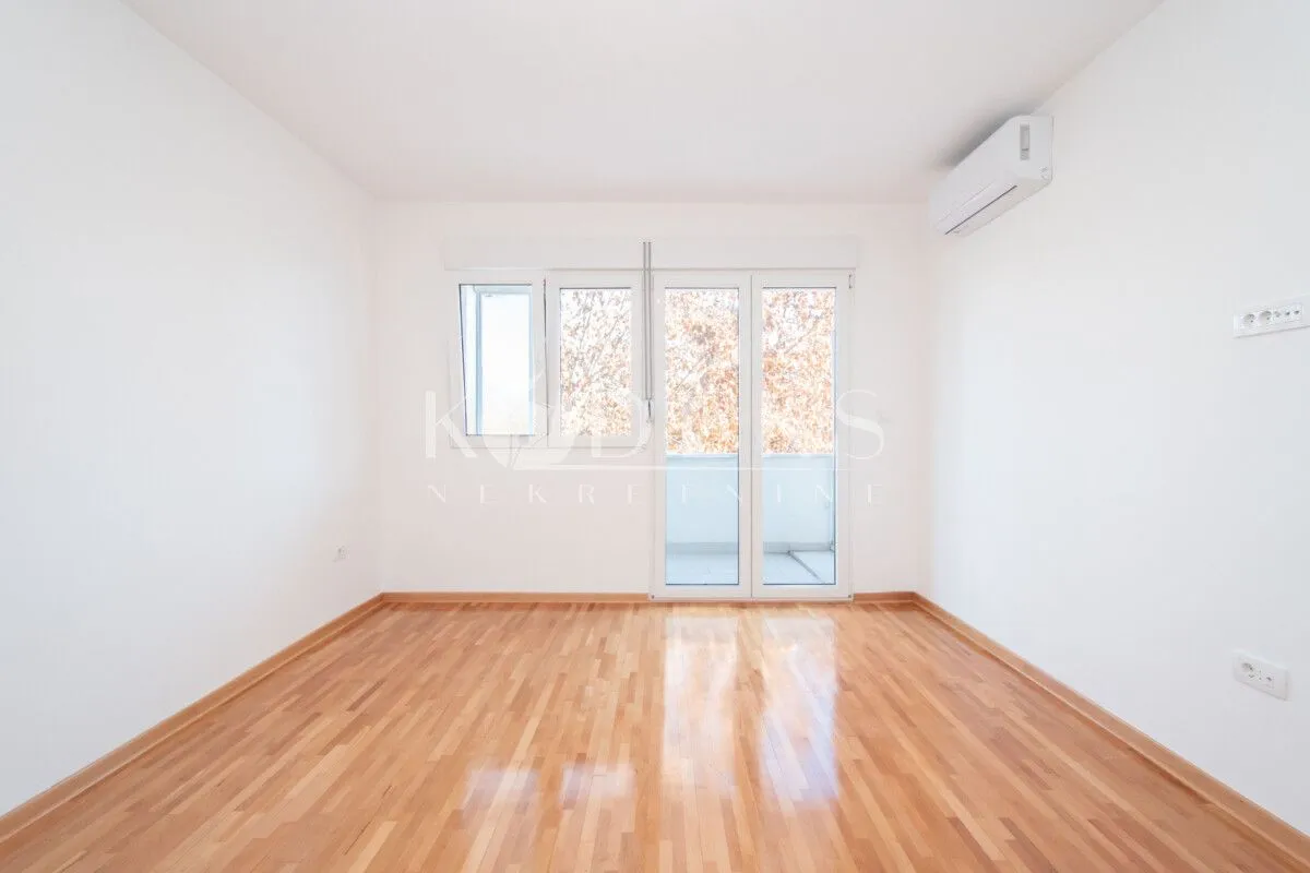 Rent, office space, 45m², Preko Morače, Podgorica