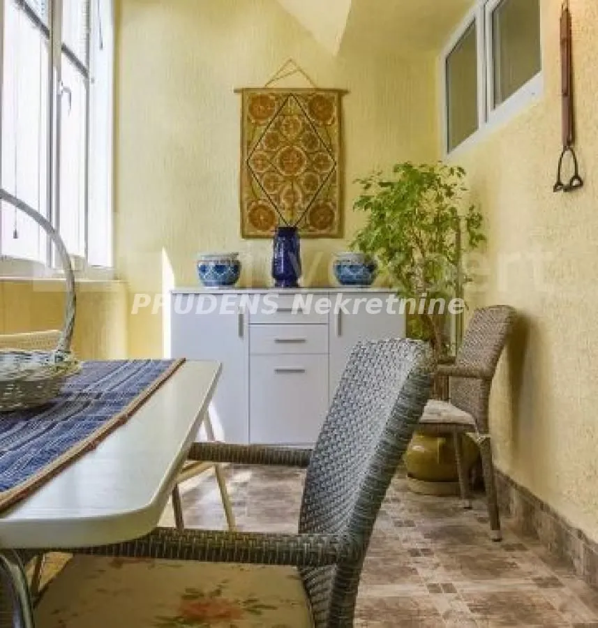 Prodaja, trosoban stan, 78m², Banjica, Voždovac Sve Podlokacije